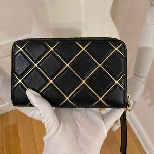 Michael Kors black and gold wallet